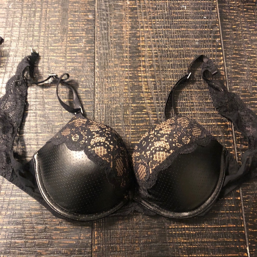 Victoria secret bra